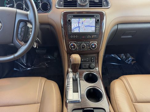 Used 2017 Buick Enclave Premium w/ Enclave Tuscan Edition image 54
