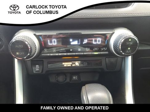 Used 2019 Toyota RAV4 XLE FWD image 27