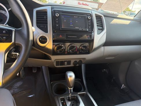Used 2015 Toyota Tacoma 4x4 Double Cab w/ TRD Sport Package image 22