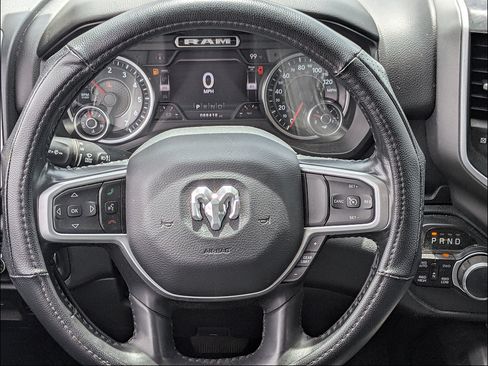 Used 2020 RAM 1500 Big Horn AWD/4WD image 19