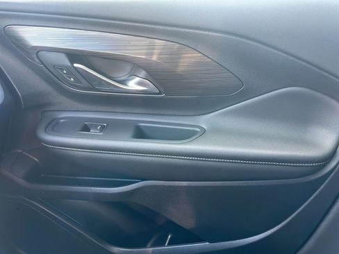 Certified 2024 GMC Terrain SLE image 16