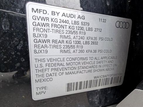 Used 2023 Audi Q5 Prestige w/ Prestige Package image 34