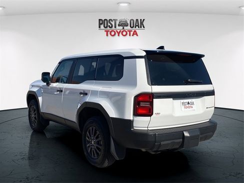 Used 2025 Toyota Land Cruiser 1958 image 5