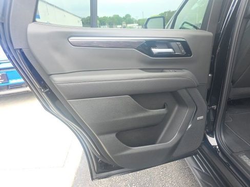 New 2026 Chevrolet Tahoe Premier w/ Sun And Tow Package AWD/4WD image 28