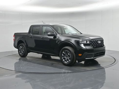 New 2026 Ford Maverick XLT image 32