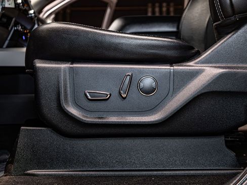 Used 2019 Ford F250 Lariat image 20