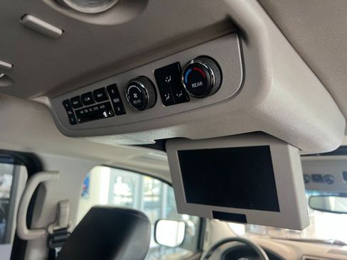 Used 2010 Nissan Armada Platinum AWD/4WD image 34