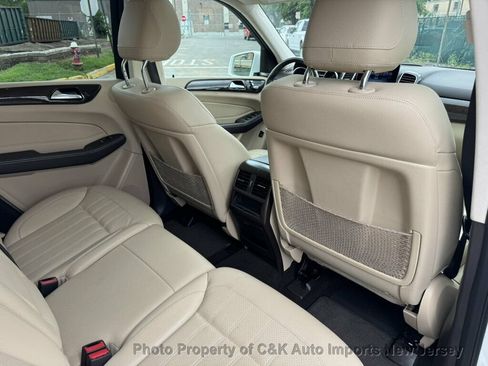 Used 2018 Mercedes-Benz GLE 350 image 34