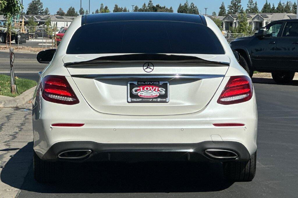 Used 2018 Mercedes-Benz E 300 w/ Premium 1 Package image 5