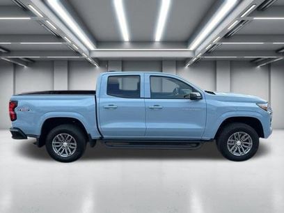 Used 2025 Chevrolet Colorado LT w/ Advanced Trailering Package