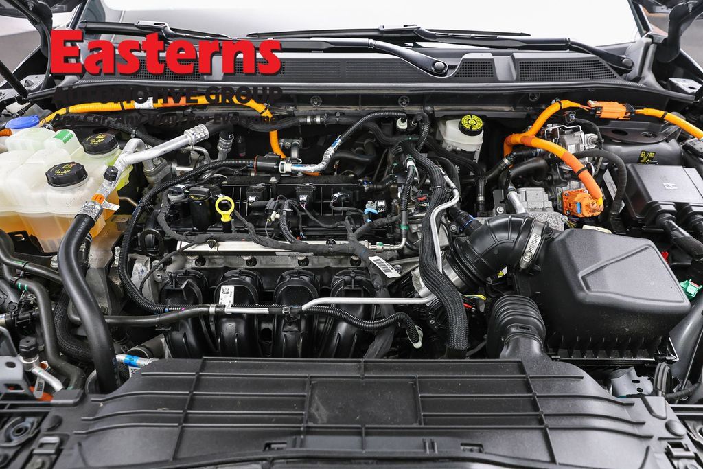 Used 2023 Lincoln Corsair Grand Touring w/ Equipment Group 301A AWD/4WD image 7