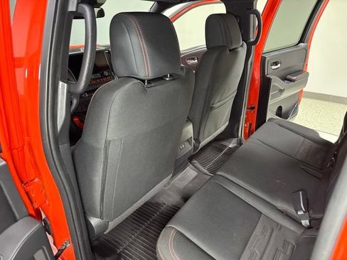 Used 2025 Nissan Frontier PRO-4X w/ Interior Protection Package AWD/4WD image 24