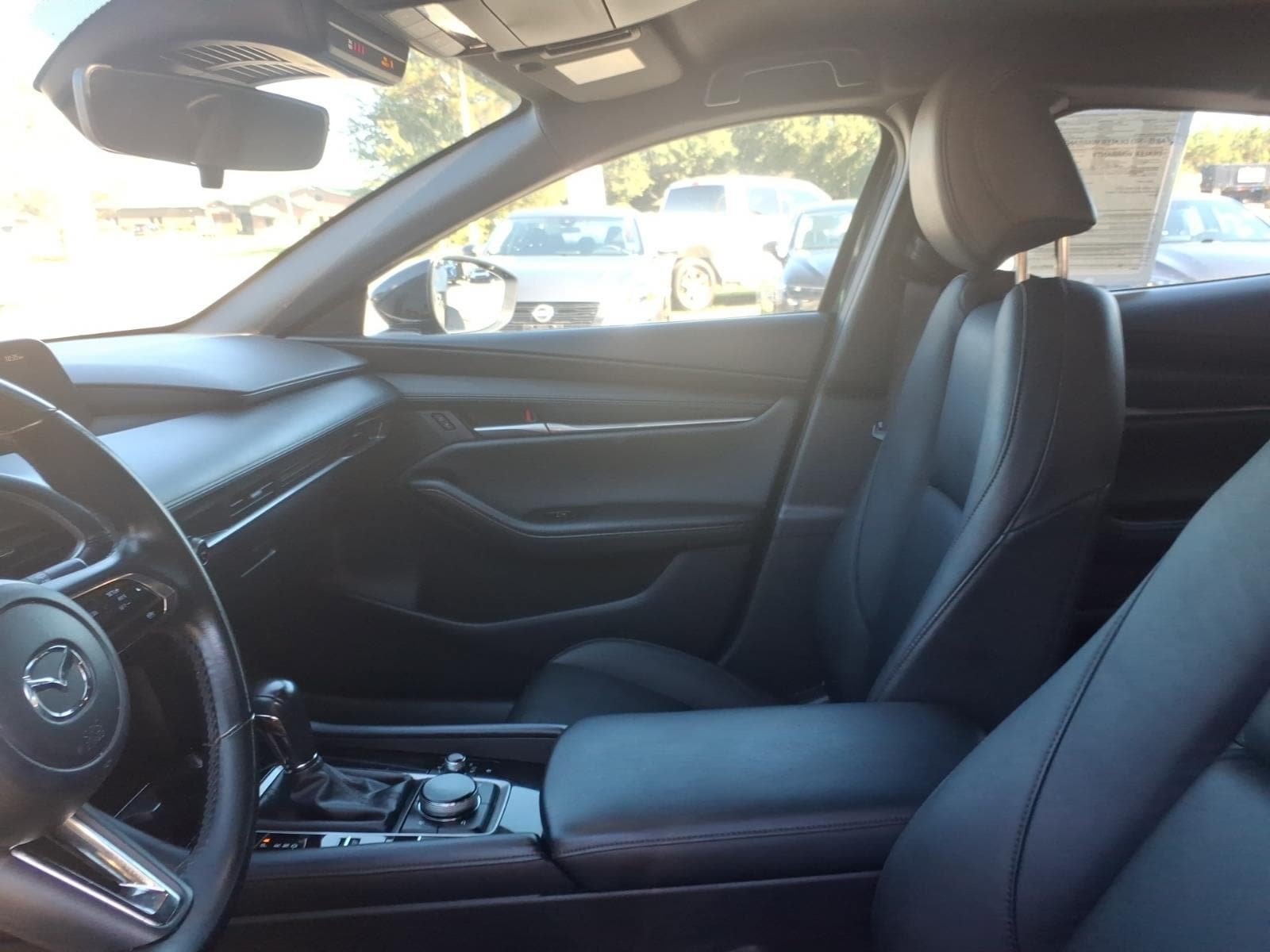 Used 2024 MAZDA MAZDA3 s FWD image 7