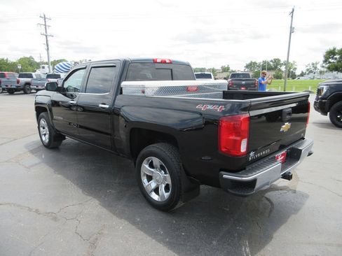 Used 2017 Chevrolet Silverado 1500 LTZ w/ Sport Package AWD/4WD image 8