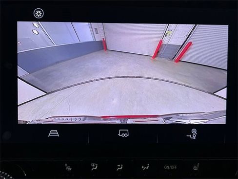 Certified 2023 GMC Canyon AT4 image 15