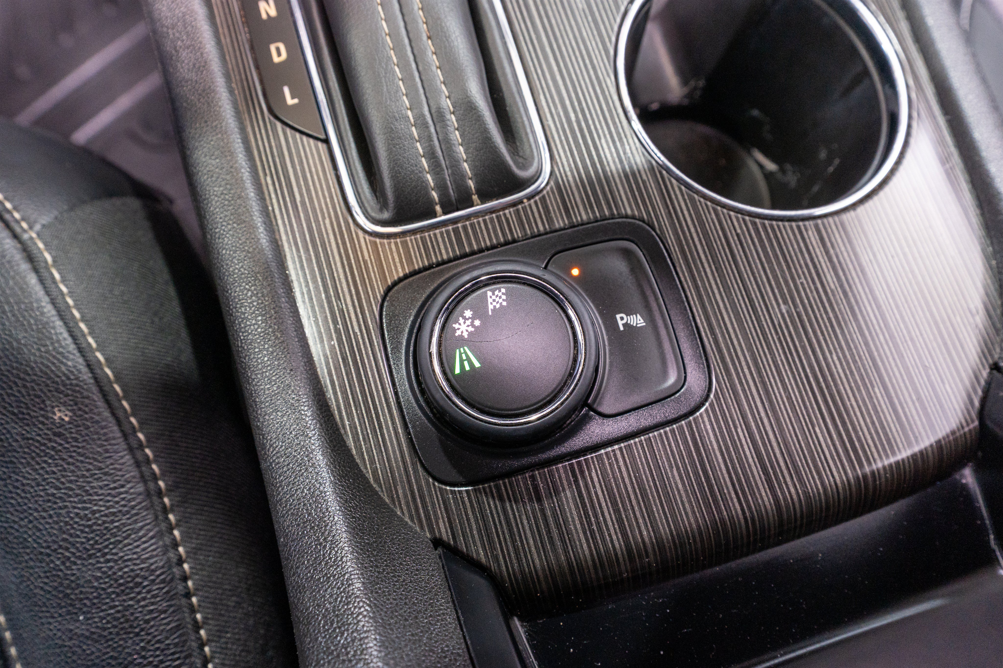 Used 2019 GMC Acadia SLT FWD image 24