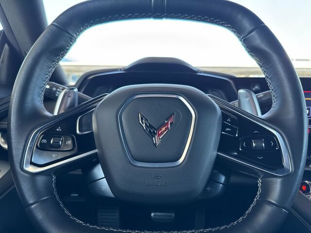 Used 2022 Chevrolet Corvette Stingray Coupe w/ 1LT RWD image 21