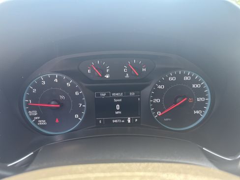 Used 2018 Chevrolet Equinox LT AWD/4WD image 15