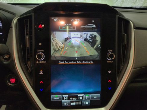 Used 2024 Subaru Crosstrek 2.0i Premium image 29