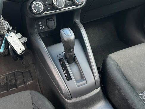 Used 2024 Nissan Versa S w/ S Plus Package image 21