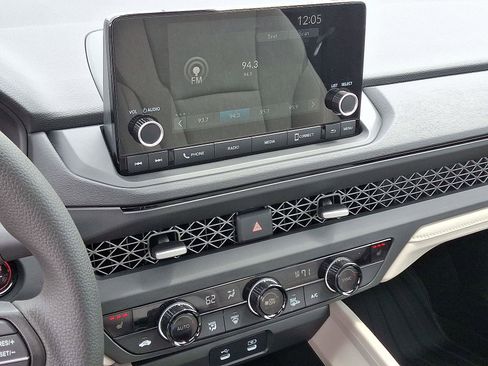 New 2025 Honda Accord SE image 8