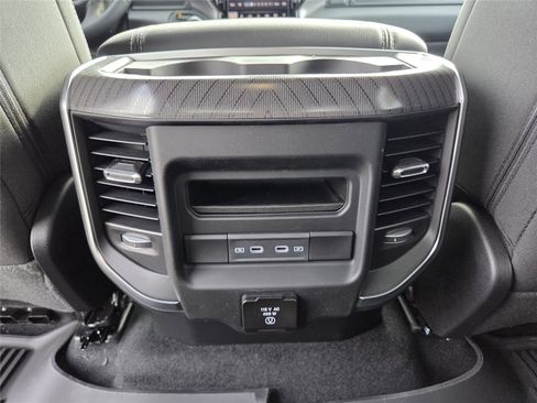 New 2026 RAM 1500 Big Horn AWD/4WD image 20