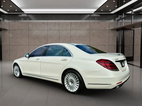 Used 2018 Mercedes-Benz S 560 Sedan image 5