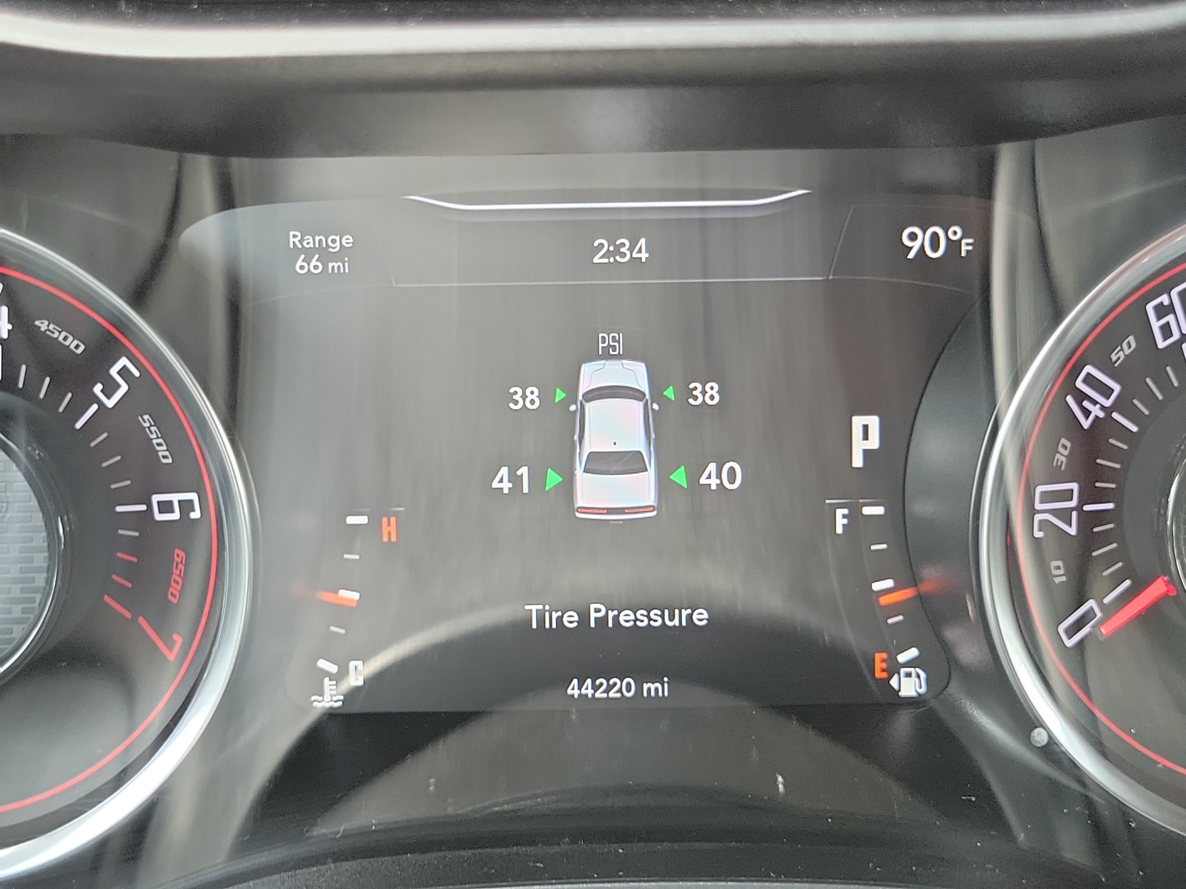 Used 2023 Dodge Challenger SXT RWD image 16