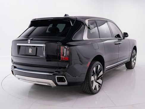Certified 2026 Rolls-Royce Cullinan AWD/4WD image 5