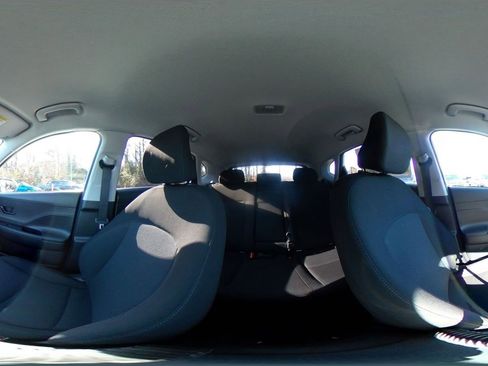 Used 2025 Hyundai Kona SEL image 42