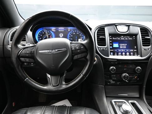 Used 2015 Chrysler 300 S AWD/4WD image 13