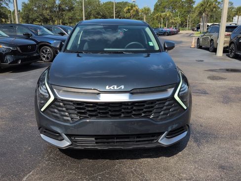 Used 2025 Kia Sportage LX FWD image 9