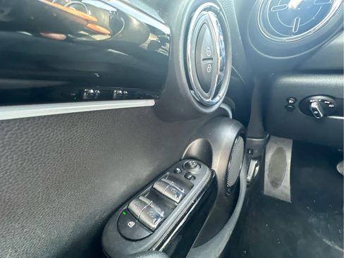 Used 2024 MINI Cooper S FWD image 9