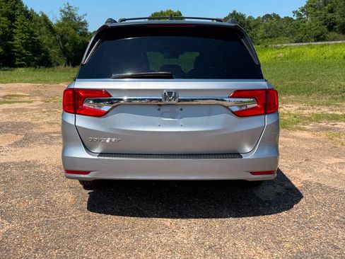 Used 2018 Honda Odyssey EX-L image 4