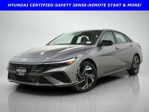Certified 2025 Hyundai Elantra Sport FWD image 1
