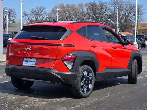 Used 2024 Hyundai Kona SEL w/ Convenience Package image 12