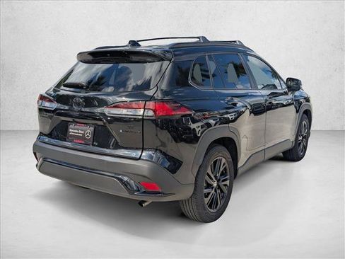 Used 2025 Toyota Corolla Cross AWD Hybrid image 5