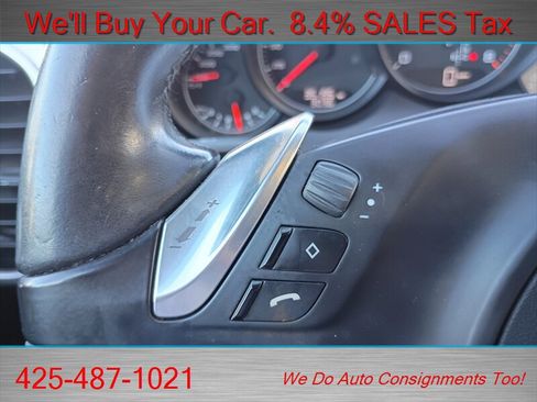Used 2014 Porsche Cayenne Platinum Edition AWD/4WD image 23