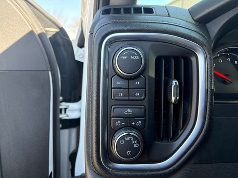 Used 2020 Chevrolet Silverado 1500 LT w/ All-Star Edition image 19