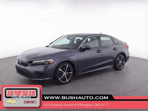 Used 2024 Honda Civic Touring image 2