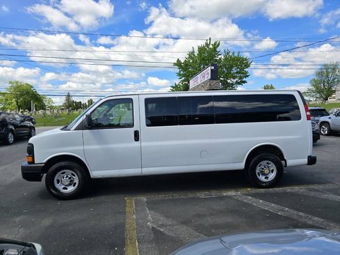 Used 2012 Chevrolet Express 3500 LS RWD image 6