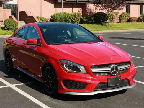 Used 2014 Mercedes-Benz CLA 45 AMG 4MATIC image 3