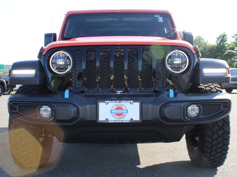 Used 2023 Jeep Wrangler Unlimited w/ Cold Weather Group AWD/4WD image 3