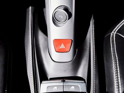 Used 2018 Ferrari 488 Spider image 64