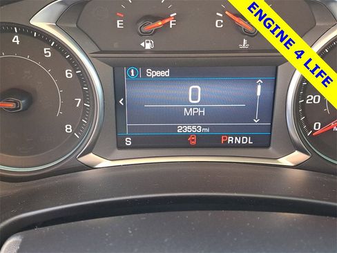 Used 2024 Chevrolet Equinox LT image 9