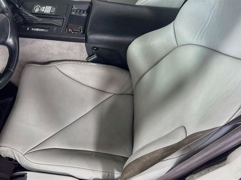 Used 1994 Chevrolet Corvette Coupe RWD image 11