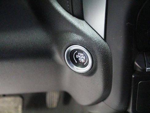 Used 2021 Chevrolet Silverado 1500 LT Trail Boss image 12