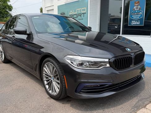 Used 2017 BMW 530i RWD image 1