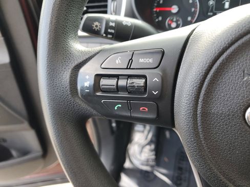 Certified 2017 Kia Sorento LX image 27