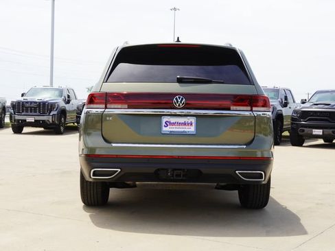 Used 2026 Volkswagen Atlas SE FWD image 7